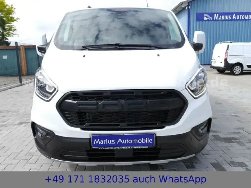 Gebraucht Ford 300 131 PS (96 kW) 2022 Weiß Van