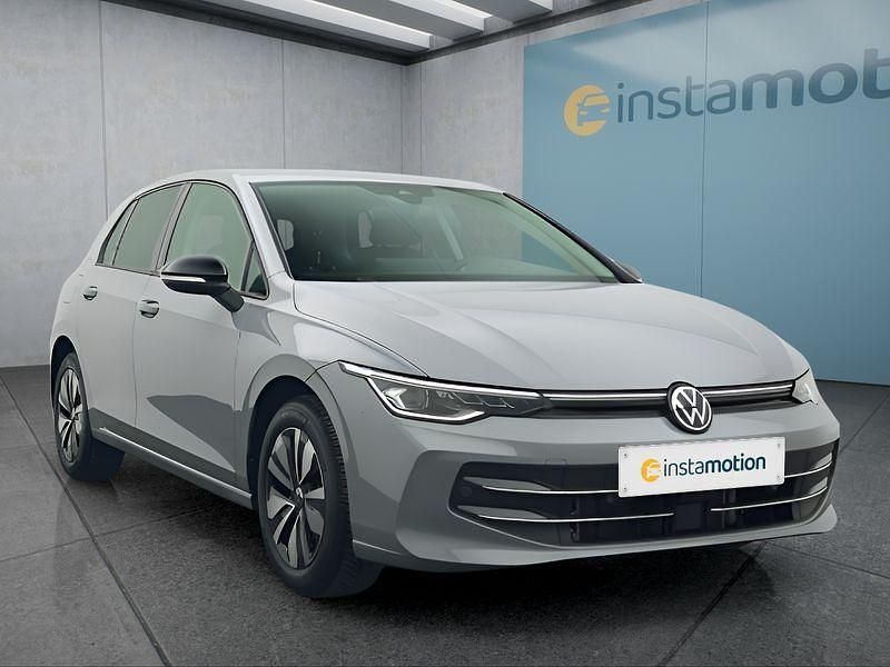 Gebraucht VW Golf VIII 150 PS (110 kW) 2025 Grau Kleinwagen