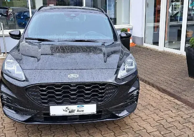 Gebraucht Ford Kuga ST-Line 120 PS (88 kW) 2021 Schwarz SUV