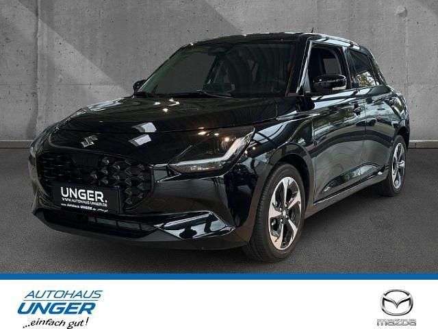 Super black pearl metallic Neu 2025 Suzuki Swift Comfort+ Limousine | 20.299 € - Bild 1/4