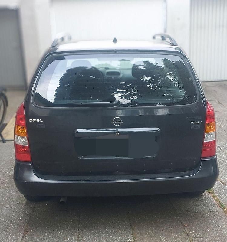 Gebraucht Opel Astra Elegance 101 PS (74 kW) 2001 Schwarz Kombi