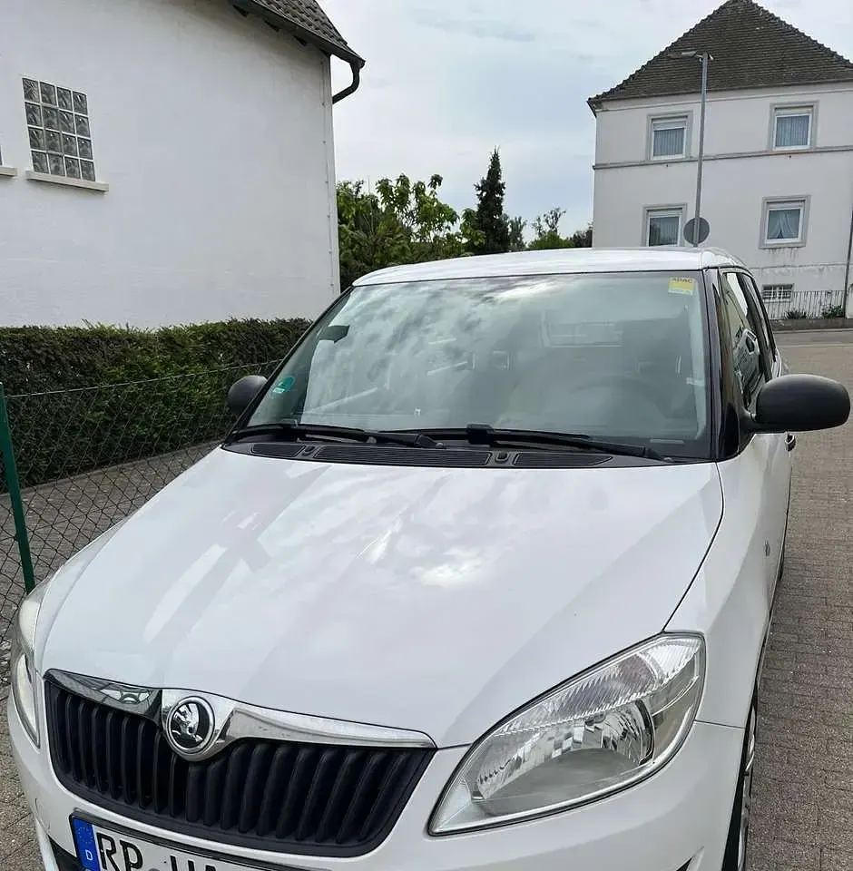 Gebraucht Skoda Fabia Cool Edition 90 PS (66 kW) 2013 Weiß Kombi