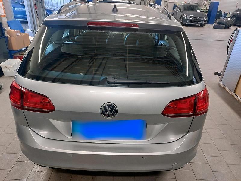 Gebraucht VW Golf VII 150 PS (110 kW) 2016 Silber Kombi