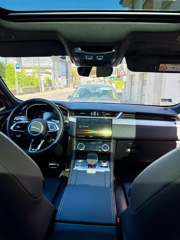 Occasion Jaguar F-Pace R-Dynamic 250 ch (183 kW) 2022 Noir SUV