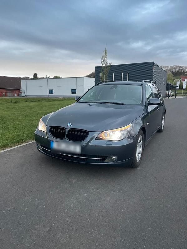 Usata BMW 525 218 CV (160 kW) 2009 Grigio Station wagon