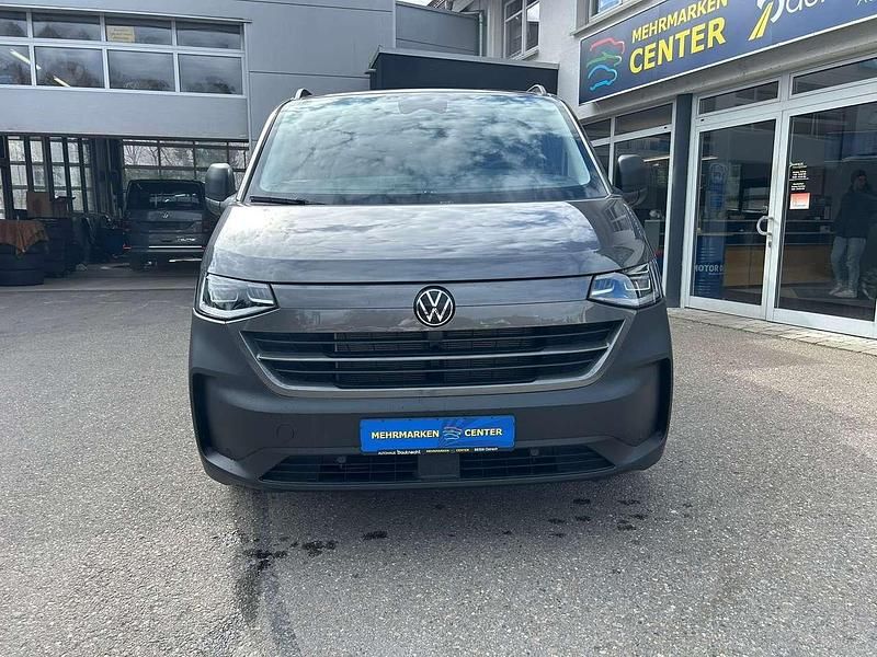 Neu VW T7 Style 150 PS (110 kW) 2025 Graphite dust metallic Van