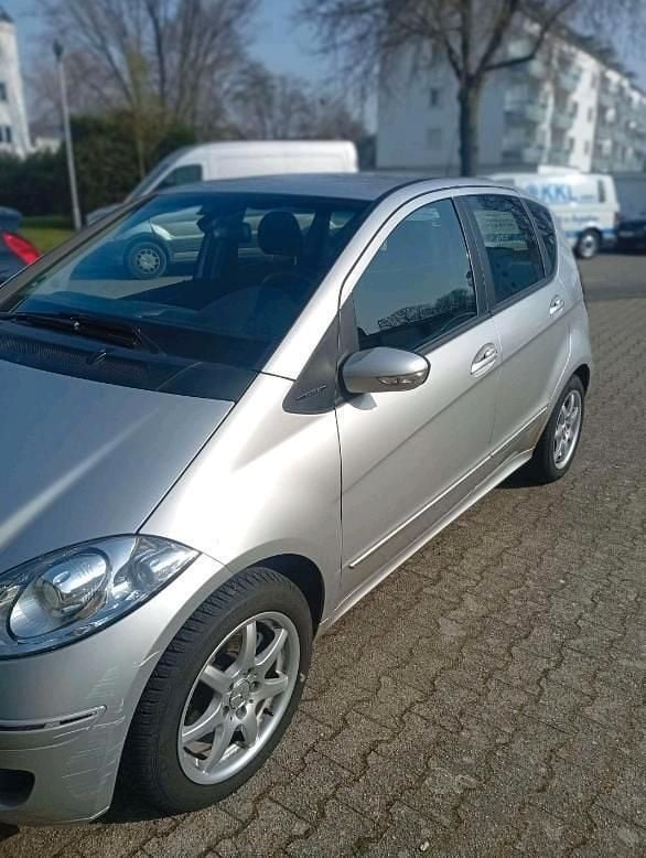 Gebraucht Mercedes A150 95 PS (69 kW) 2006 Grau Limousine