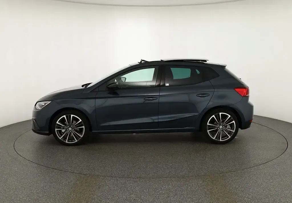 Neu Seat Ibiza FR 150 PS (110 kW) 2025 Grau Limousine