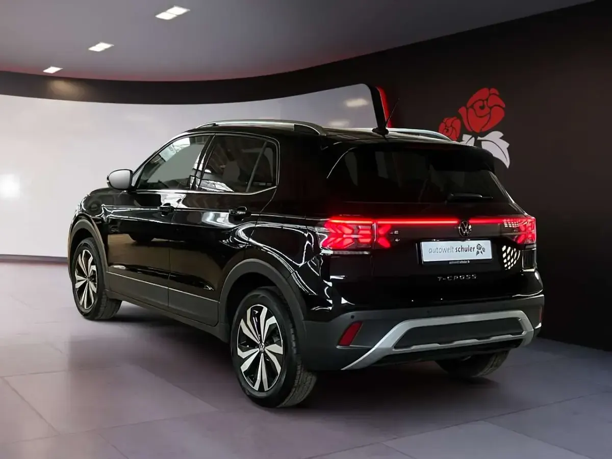 Neu VW T-Cross Style 150 PS (110 kW) 2026 Deep black perleffekt SUV