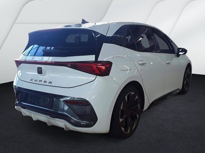 Gebraucht Cupra Born 169 kW (231 PS) 2024 Eisweiß Kleinwagen