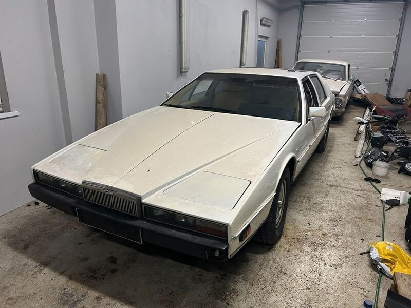 Weiß Gebraucht 1982 Aston Martin Lagonda Limousine | 38.500 € - Bild 1/3