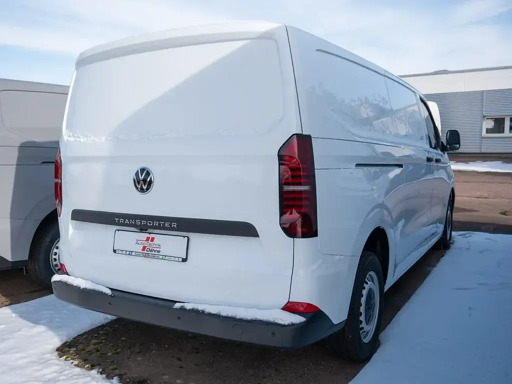 Neu VW T7 110 PS (80 kW) 2026 Van