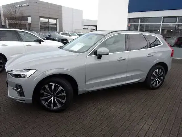 Gebraucht Volvo XC60 Core 197 PS (144 kW) 2024 Grau SUV