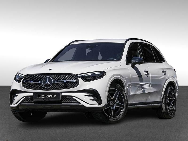 Gebraucht Mercedes GLC220 AMG 197 PS (144 kW) 2023 Weiß SUV