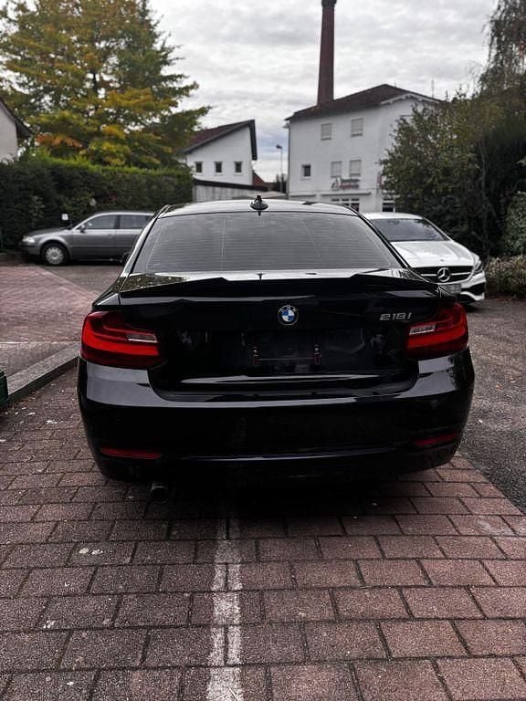 Gebraucht BMW 218 Sport Line 136 PS (100 kW) 2016 Schwarz Coupé