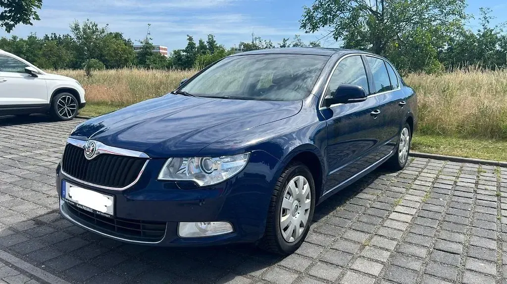 Gebraucht Skoda Superb 170 PS (125 kW) 2009 Blau Limousine