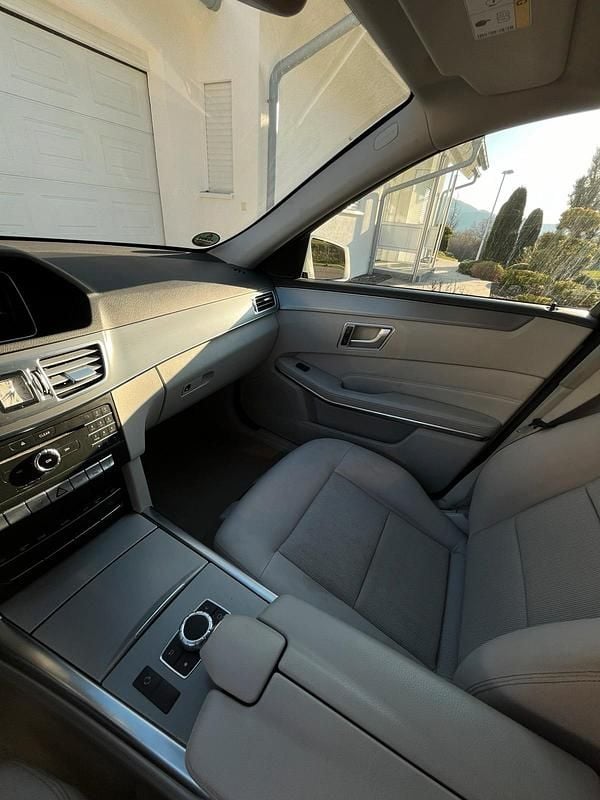 Gebraucht Mercedes E250 204 PS (150 kW) 2016 Weiß Kombi