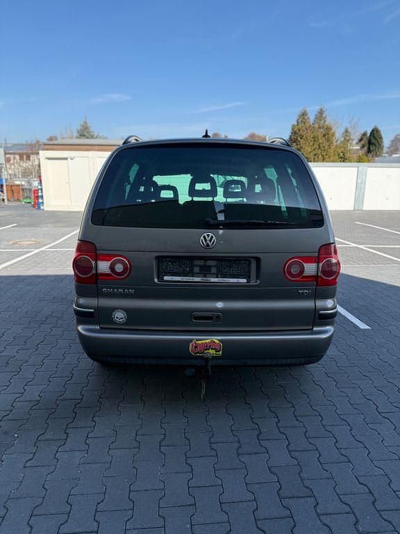 Gebraucht VW Sharan 116 PS (85 kW) 2007 Grau Van / Kleinbus