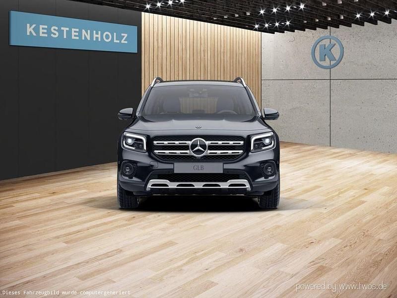 Gebraucht Mercedes GLB200 150 PS (110 kW) 2023 Lack kosmosschwarz SUV