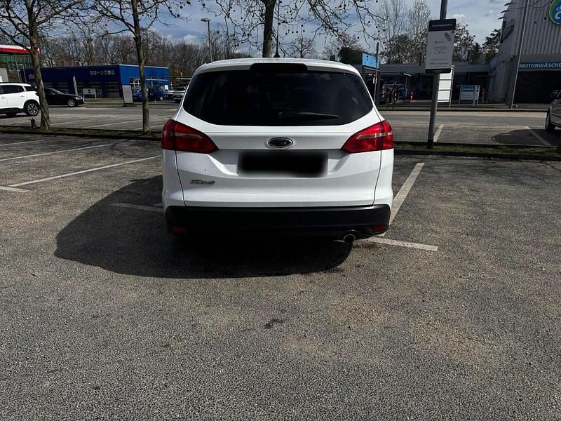 Second-hand Ford Focus 150 CP (110 kW) 2015 Alb Break