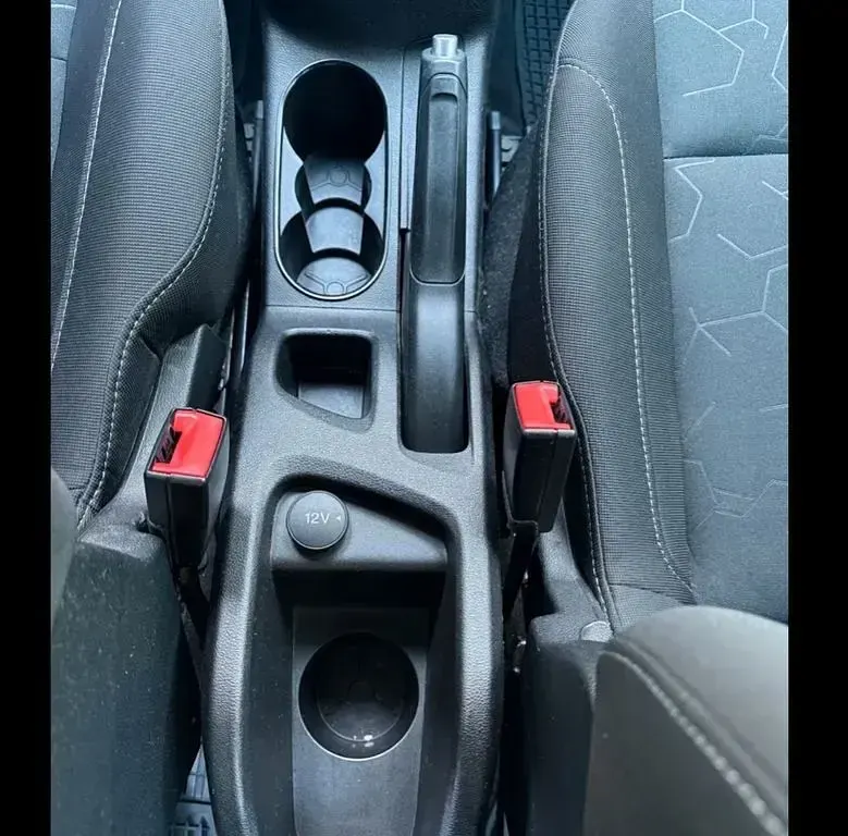 Usata Ford B-MAX 101 CV (74 kW) 2014 Rosso Monovolume