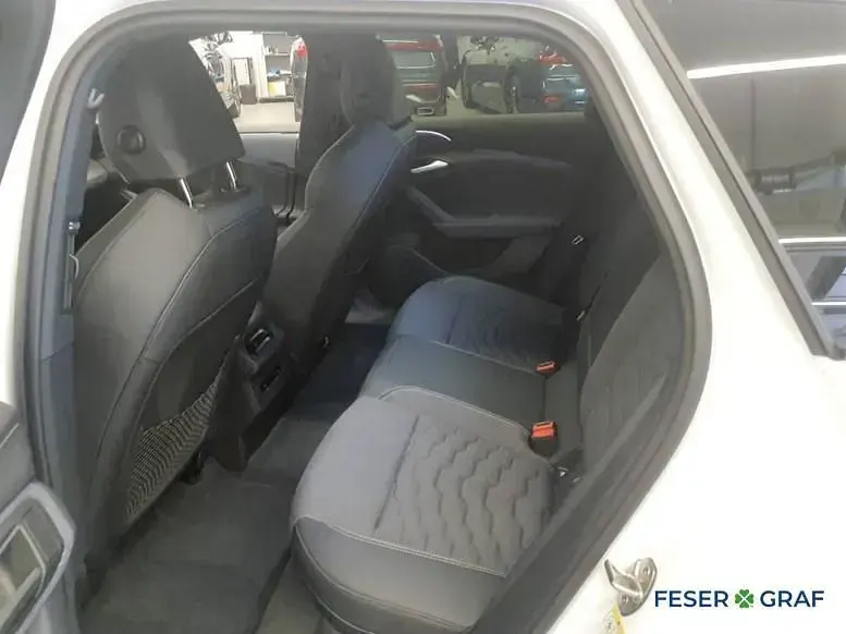 Gebraucht Audi A6 e-tron Sport 314 kW (428 PS) 2025 Gletscherweiß Kombi