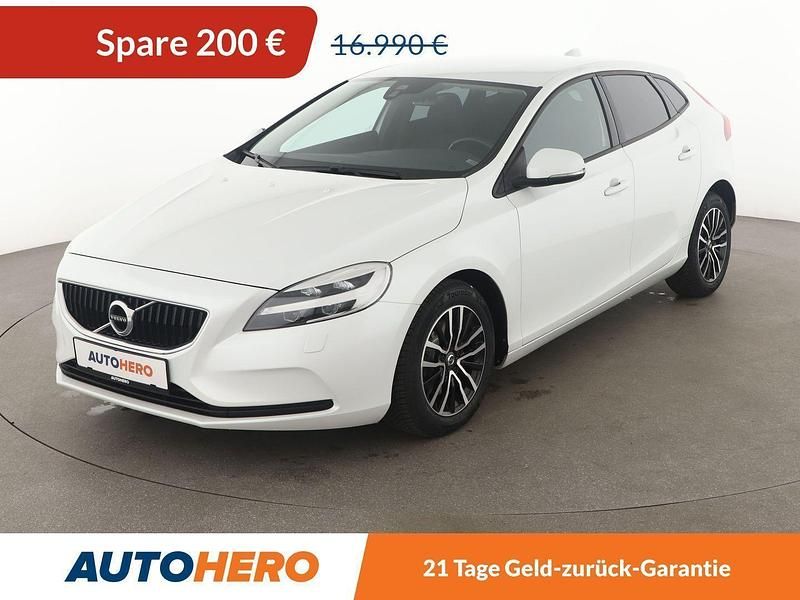 Weiß Gebraucht 2017 Volvo V40 Momentum Kombi | 16.790 € (Fairer Preis) - Bild 1/3