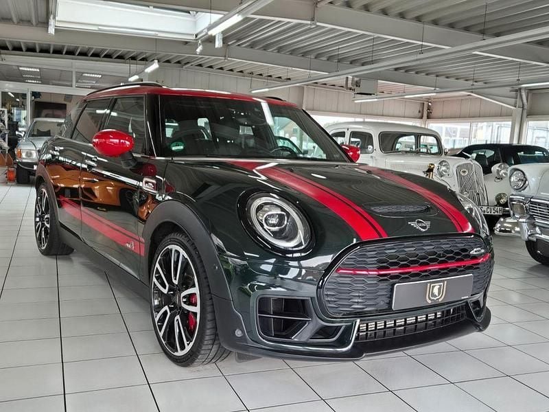 Gebraucht Mini John Cooper Works Chili 306 PS (225 kW) 2019 Rebel green Kleinwagen