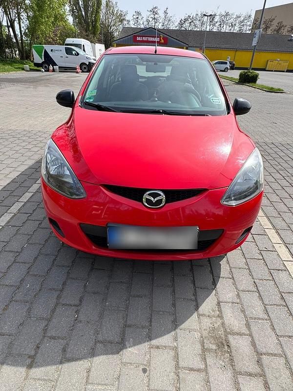 Usata Mazda 2 70 CV (51 kW) 2009 Rosso Utilitaria