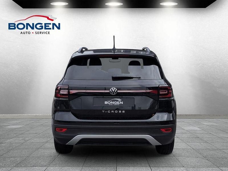 Gebraucht VW T-Cross Active 95 PS (69 kW) 2022 Schwarz SUV