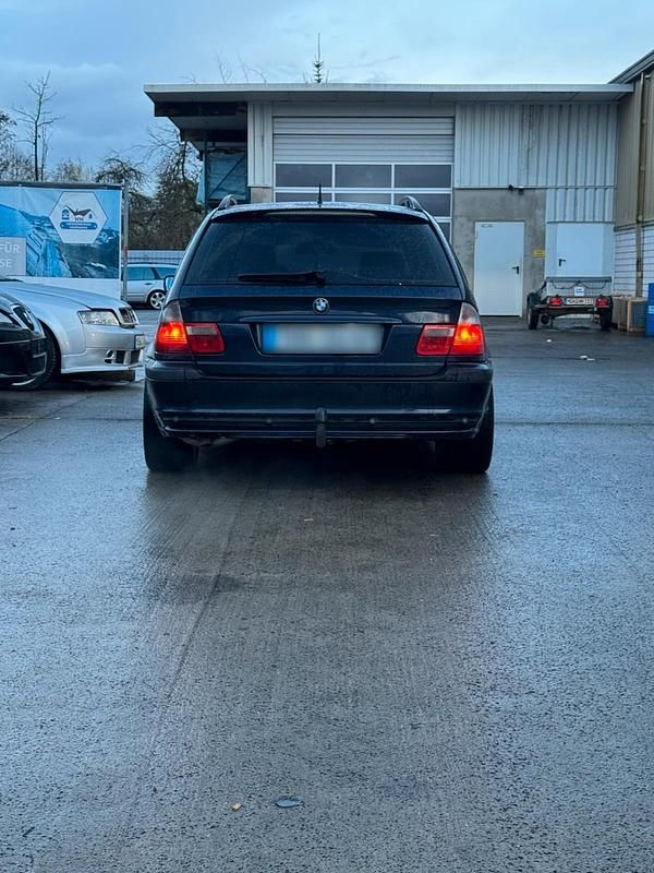 Gebraucht BMW 320 Shadowline 150 PS (110 kW) 2003 Kombi