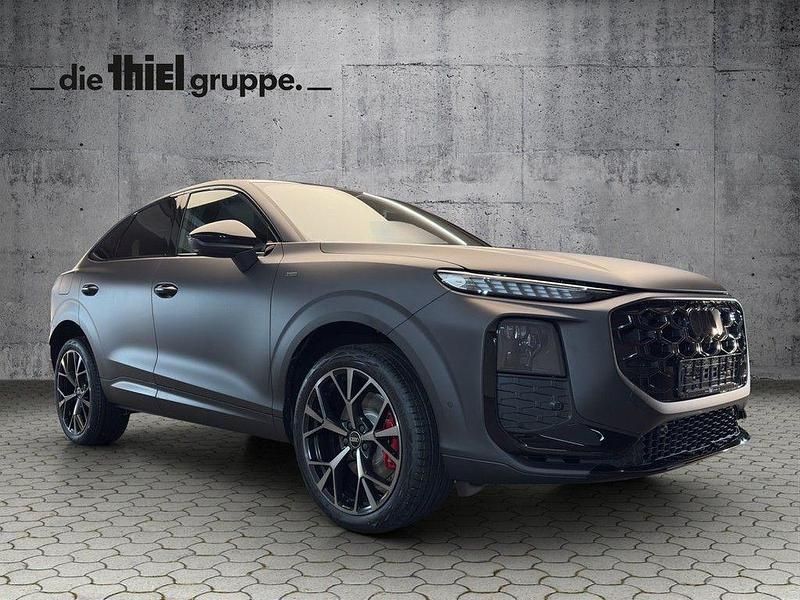 Neu Audi Q3 Sportback Sport 177 PS (130 kW) 2026 Braun SUV