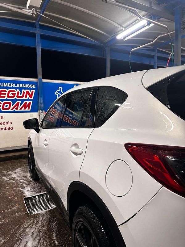 Gebraucht Mazda 5 175 PS (128 kW) 2013 Weiß Van / Kleinbus