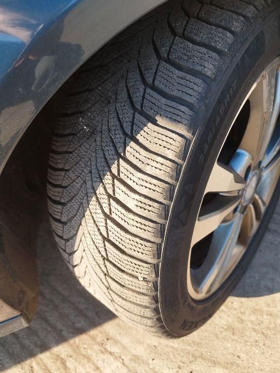 Gebraucht Mercedes E200 136 PS (100 kW) 2014 Grau Limousine