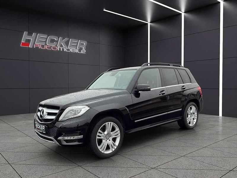 Schwarz unilack Gebraucht 2015 Mercedes GLK350 SUV | 22.900 € (Fairer Preis) - Bild 1/4