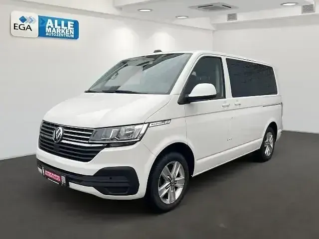Używany VW Multivan Comfortline 150 KM (110 kW) 2021 Biały Minivan
