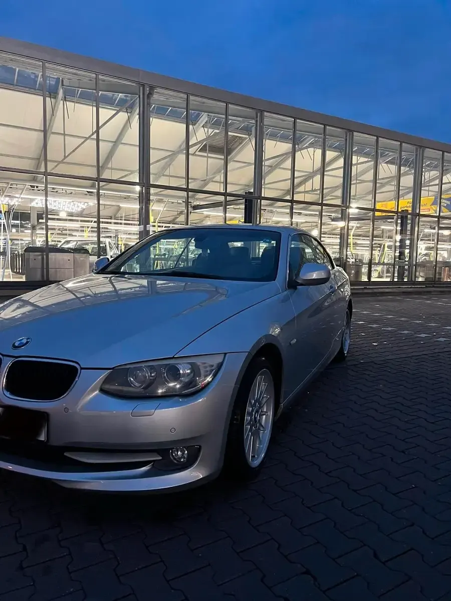 Gebraucht BMW 320 Cabriolet Performance 184 PS (135 kW) 2010 Silber Cabrio