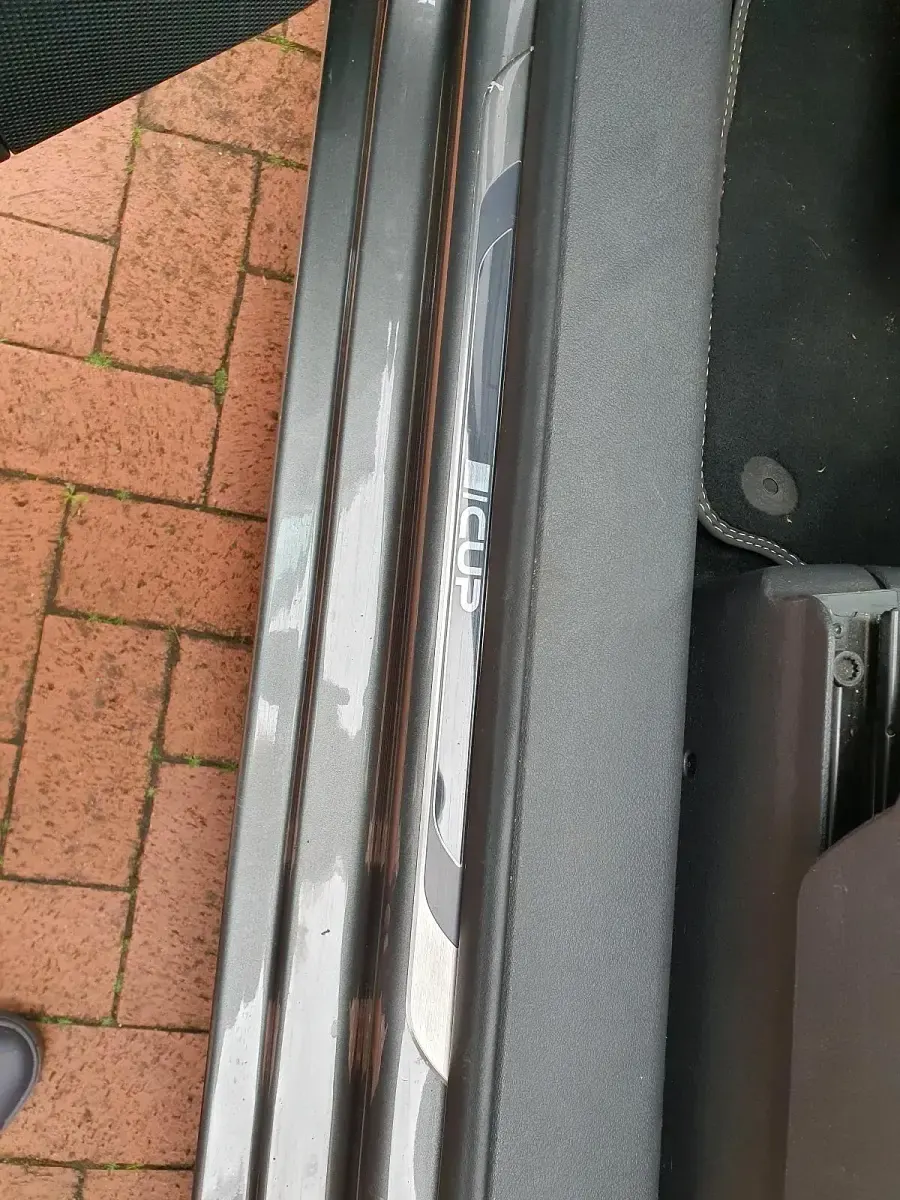 Gebraucht VW Touran 140 PS (102 kW) 2014 Grau Van / Kleinbus