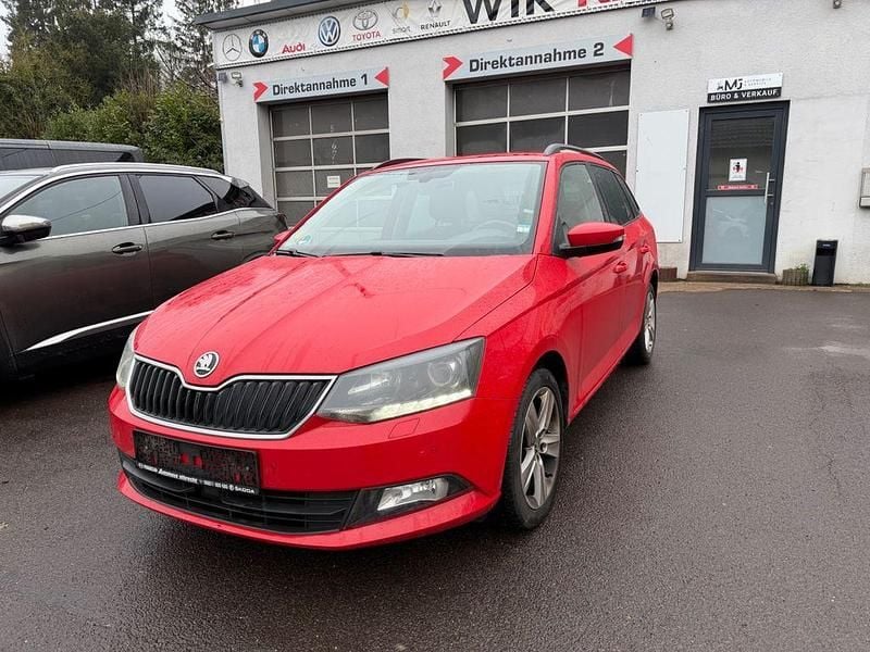 Gebraucht Skoda Fabia Joy 90 PS (66 kW) 2016 Rot Kombi