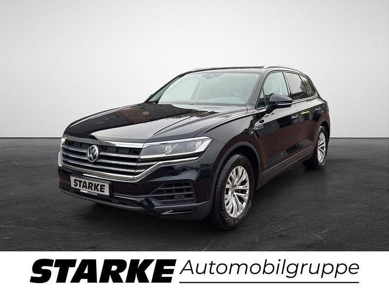 Schwarz Gebraucht 2018 VW Touareg SUV | 33.930 € (Guter Preis) - Bild 1/4