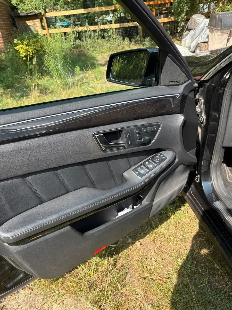 Gebraucht Mercedes E350 231 PS (169 kW) 2010 Schwarz Kombi