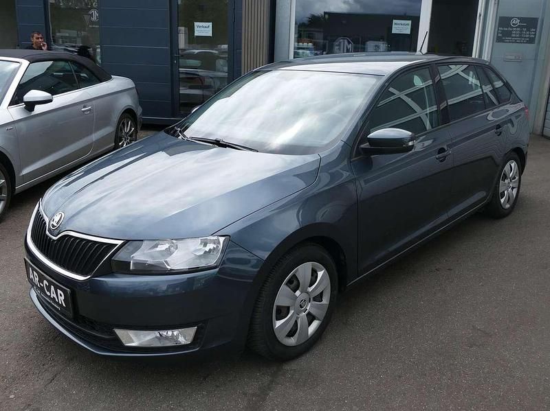 Gebraucht Skoda Rapid 90 PS (66 kW) 2016 Grau Kleinwagen