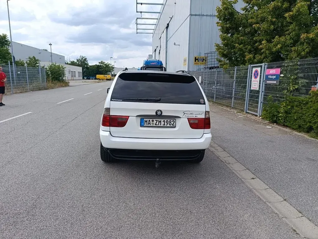 Gebraucht BMW X5 184 PS (135 kW) 2003 Schwarz SUV