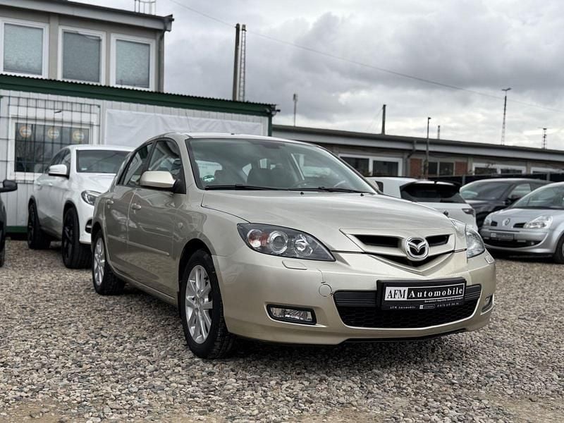 Używany Mazda 3 Active 105 KM (77 kW) 2008 Złoty Sedan/Limuzyna