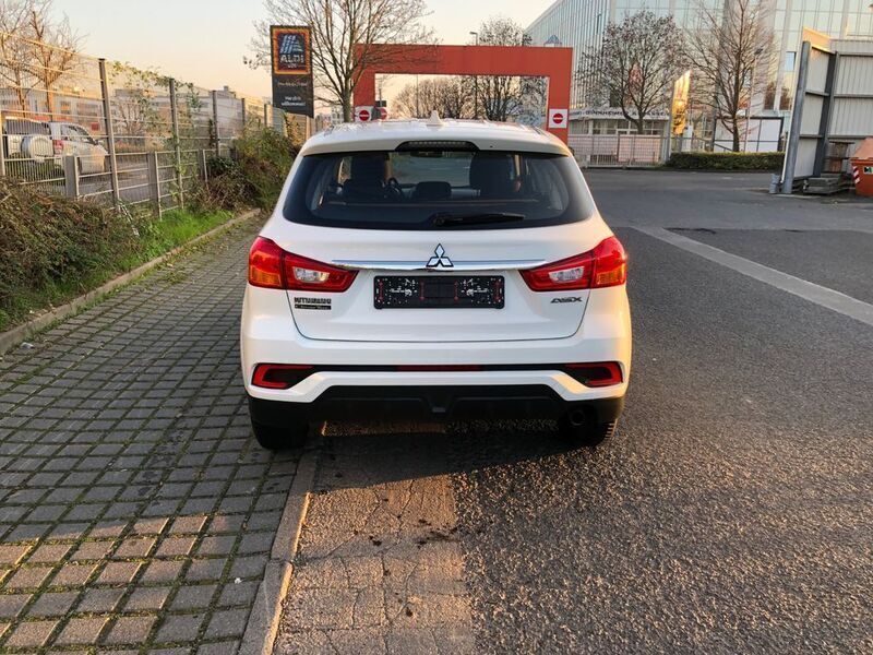 Second-hand Mitsubishi ASX Active 117 CP (86 kW) 2019 Alb SUV