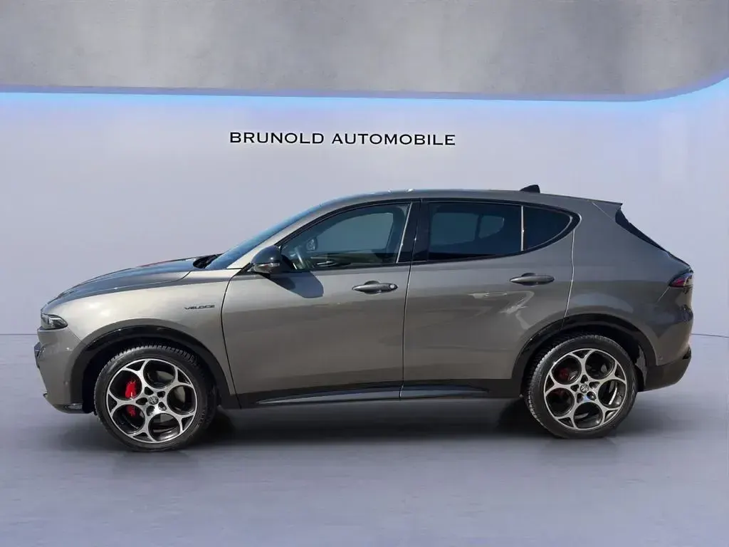 Gebraucht Alfa Romeo Tonale Veloce 160 PS (117 kW) 2026 Grau SUV