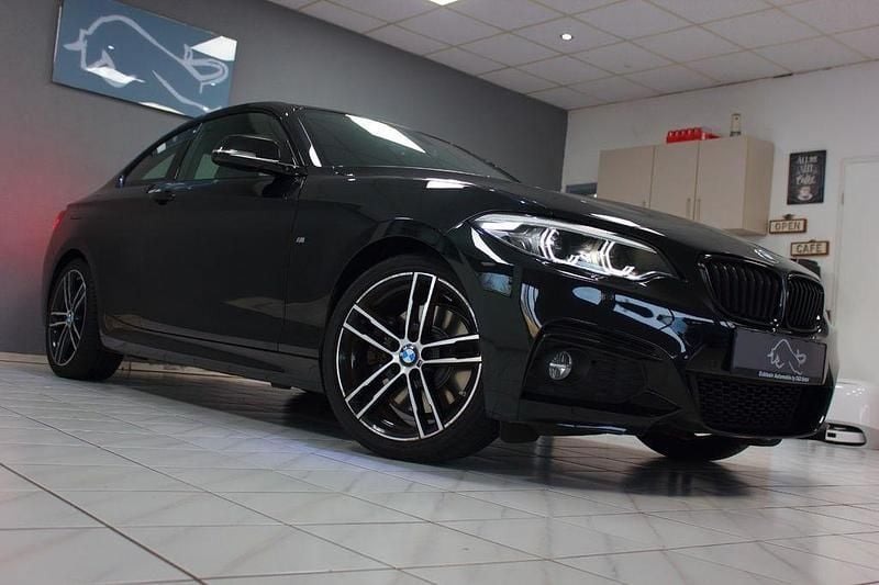 Gebraucht BMW 230 M Sport 252 PS (185 kW) 2019 Black sapphire met Coupé