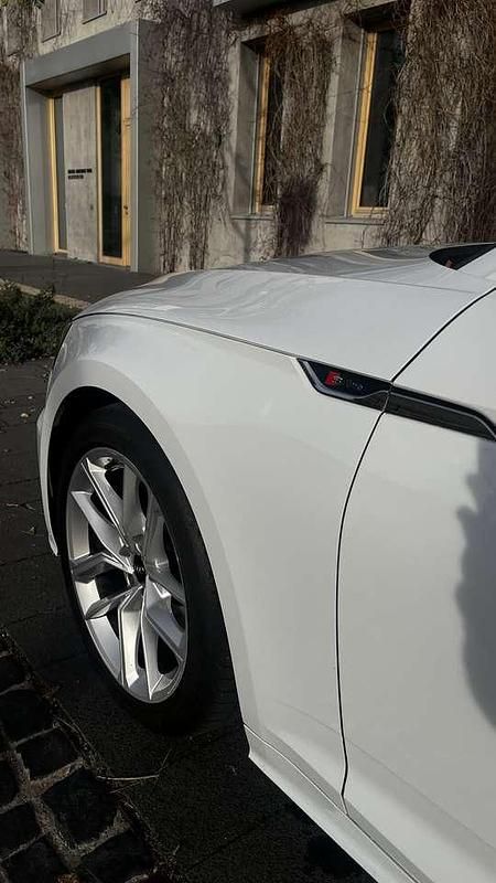 Gebraucht Audi A5 S-Line 150 PS (110 kW) 2024 Weiß Kleinwagen
