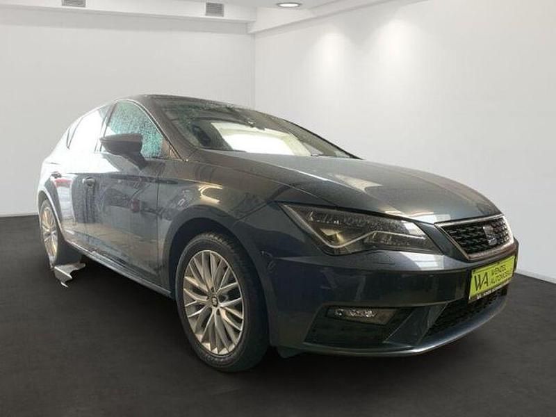 Gebraucht Seat Leon Style 116 PS (85 kW) 2019 Grau Limousine