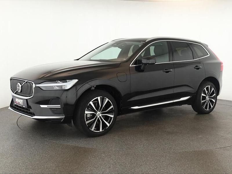 Gebraucht Volvo XC60 Core 349 PS (256 kW) 2023 Onyx black SUV
